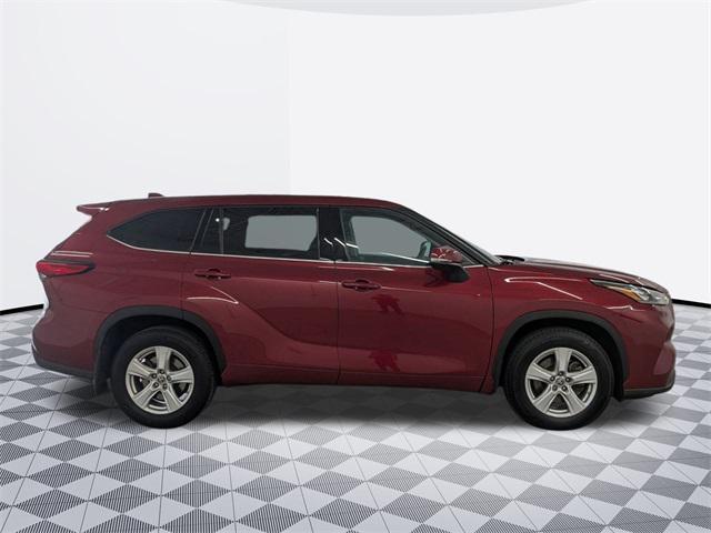 used 2020 Toyota Highlander car, priced at $27,800
