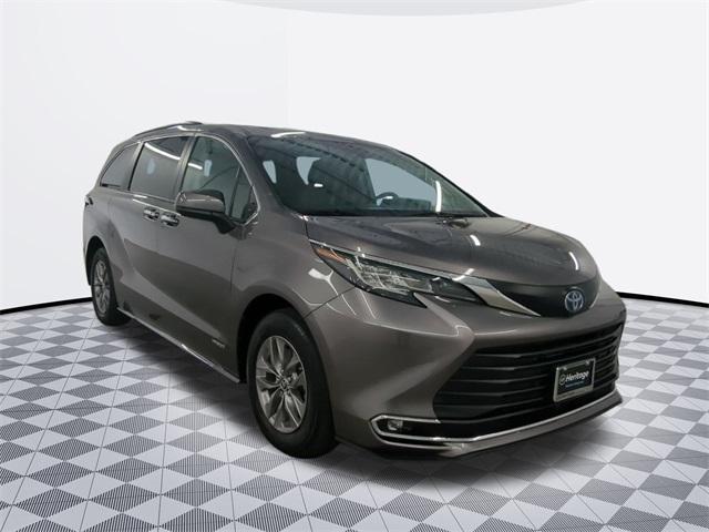 used 2021 Toyota Sienna car, priced at $44,500