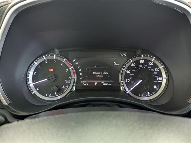 used 2024 Toyota Highlander car, priced at $37,878