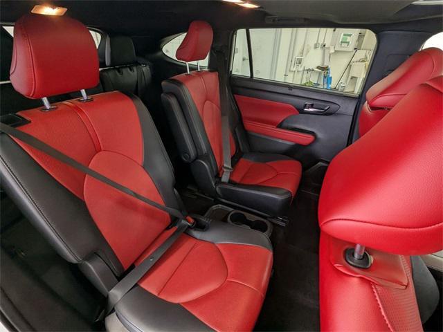 used 2024 Toyota Highlander car, priced at $37,878