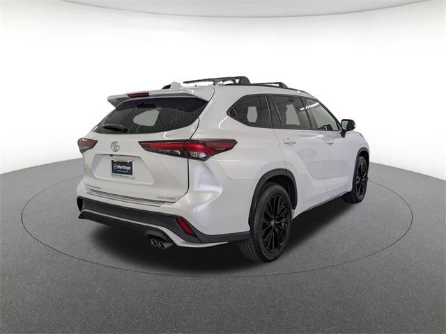 used 2024 Toyota Highlander car, priced at $37,878