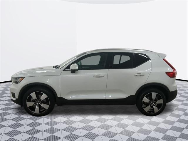 used 2021 Volvo XC40 car, priced at $28,750