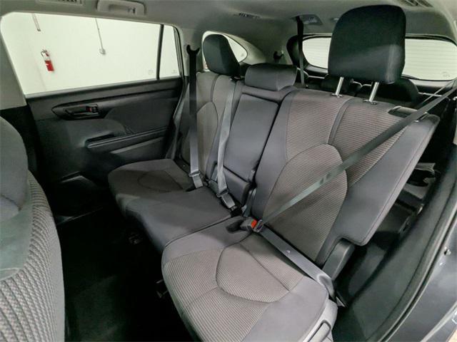 used 2024 Toyota Highlander car, priced at $36,750