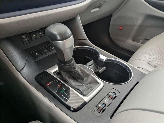 used 2019 Toyota Highlander car, priced at $18,500