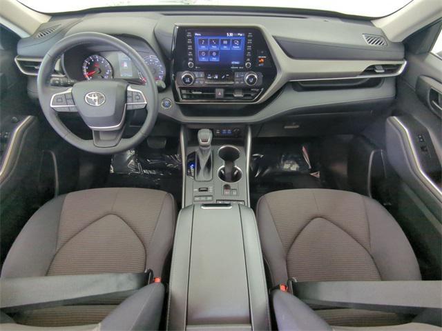 used 2022 Toyota Highlander car, priced at $33,000
