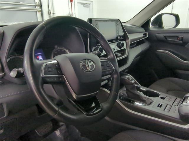 used 2020 Toyota Highlander car, priced at $25,000