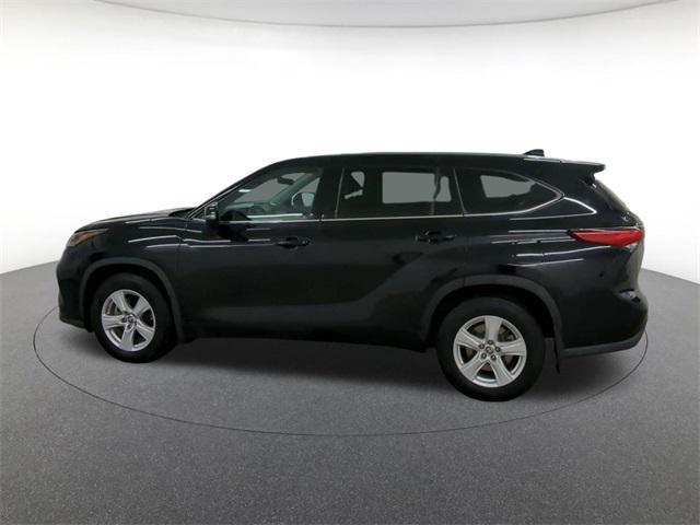 used 2020 Toyota Highlander car, priced at $25,000