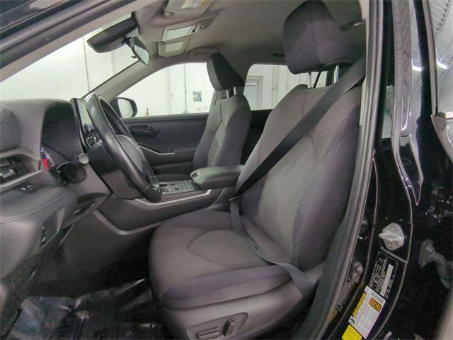 used 2020 Toyota Highlander car, priced at $25,000