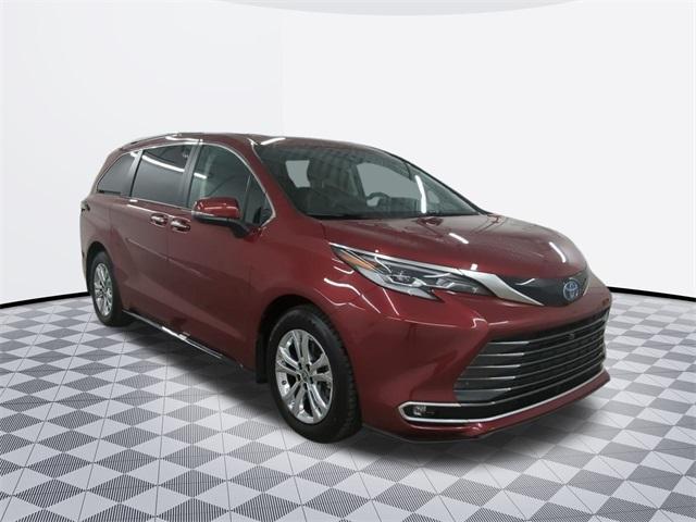 used 2023 Toyota Sienna car, priced at $52,500