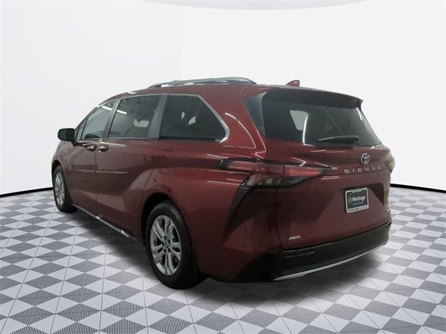 used 2023 Toyota Sienna car, priced at $52,500