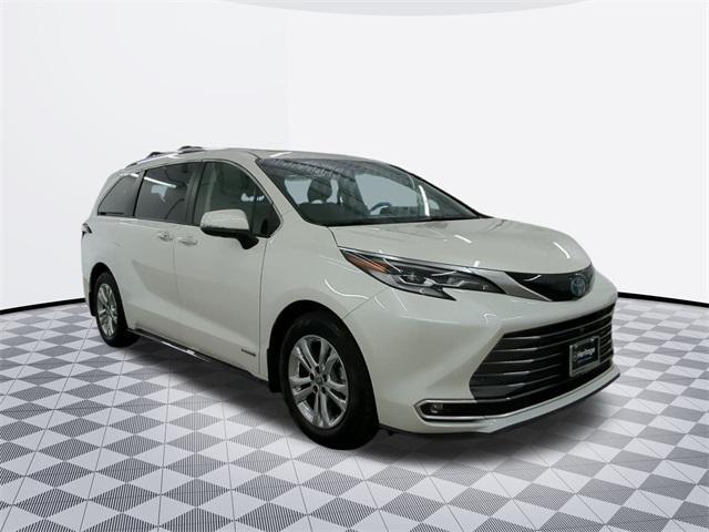 used 2021 Toyota Sienna car, priced at $43,500
