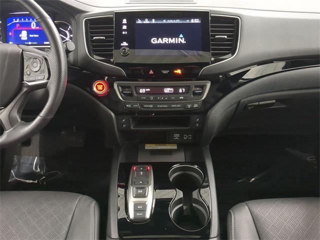 used 2022 Honda Passport car, priced at $34,500