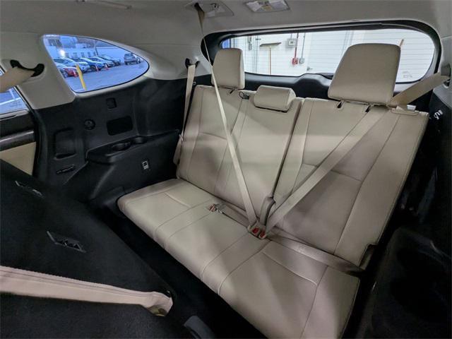 used 2020 Toyota Highlander car, priced at $27,800