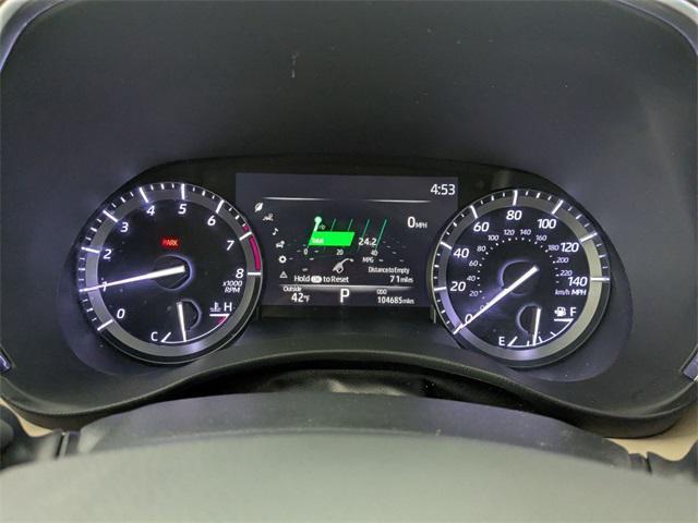 used 2020 Toyota Highlander car, priced at $27,800