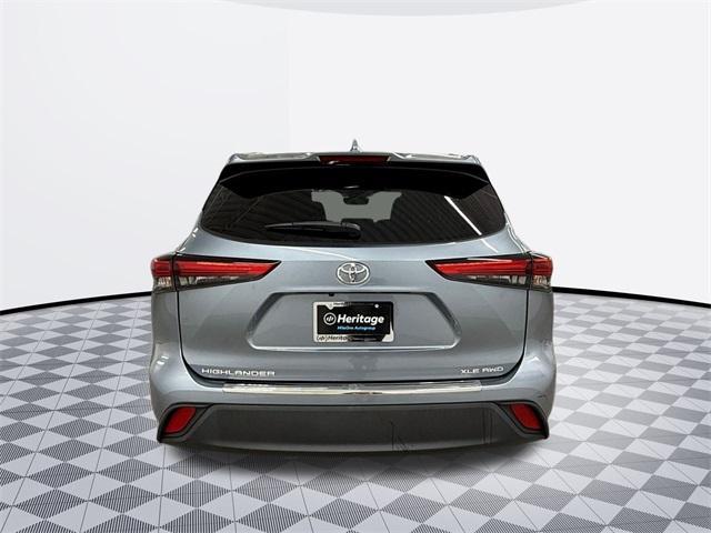 used 2022 Toyota Highlander car, priced at $38,000