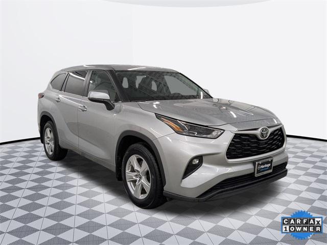 used 2024 Toyota Highlander car, priced at $34,000