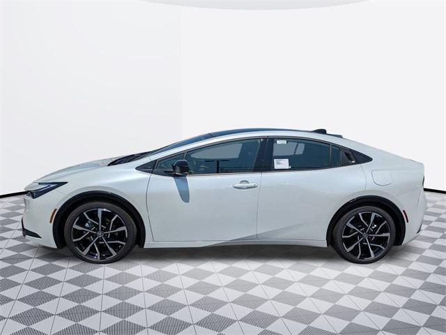 new 2025 Toyota Prius car, priced at $35,784