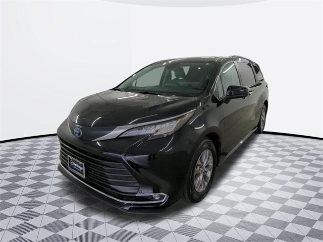 used 2023 Toyota Sienna car, priced at $41,000