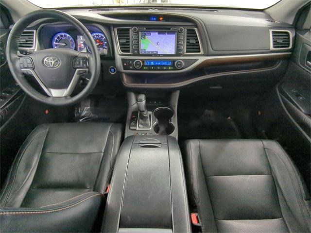 used 2016 Toyota Highlander car, priced at $19,400