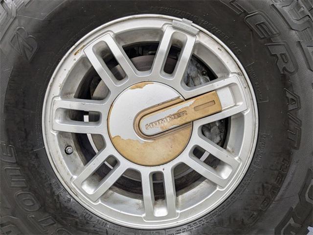 used 2008 Hummer H3 car, priced at $9,900