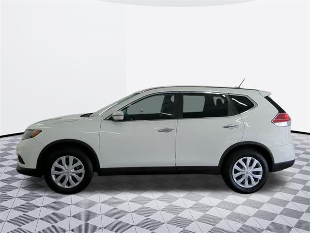 used 2016 Nissan Rogue car, priced at $11,800