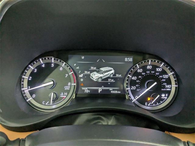 used 2022 Toyota Highlander car, priced at $39,900