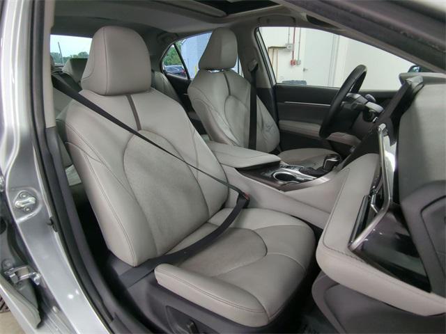 used 2022 Toyota Camry Hybrid car, priced at $28,000