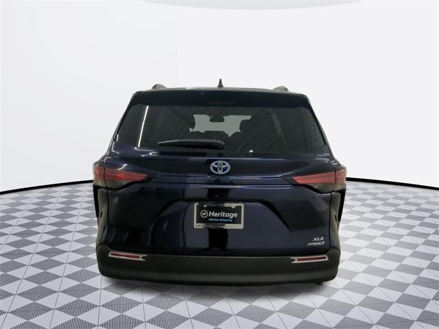 used 2022 Toyota Sienna car, priced at $41,500