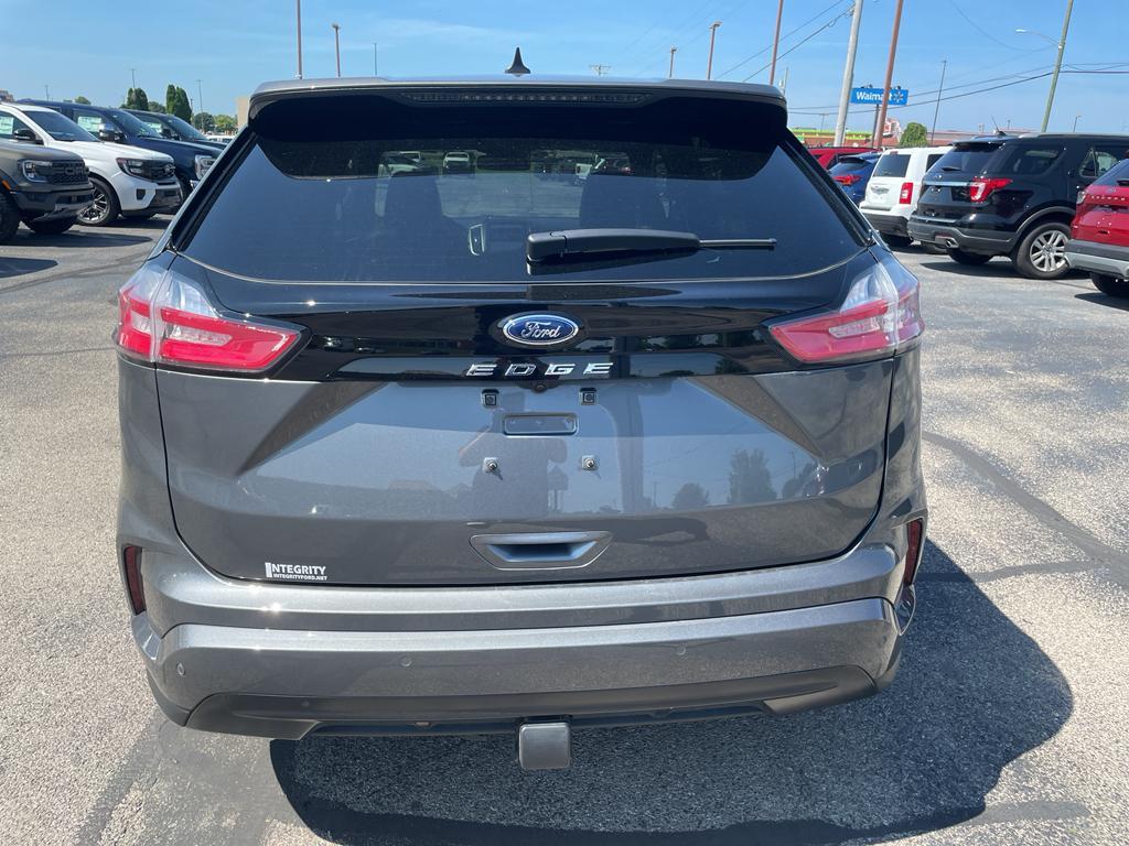 used 2024 Ford Edge car, priced at $34,975