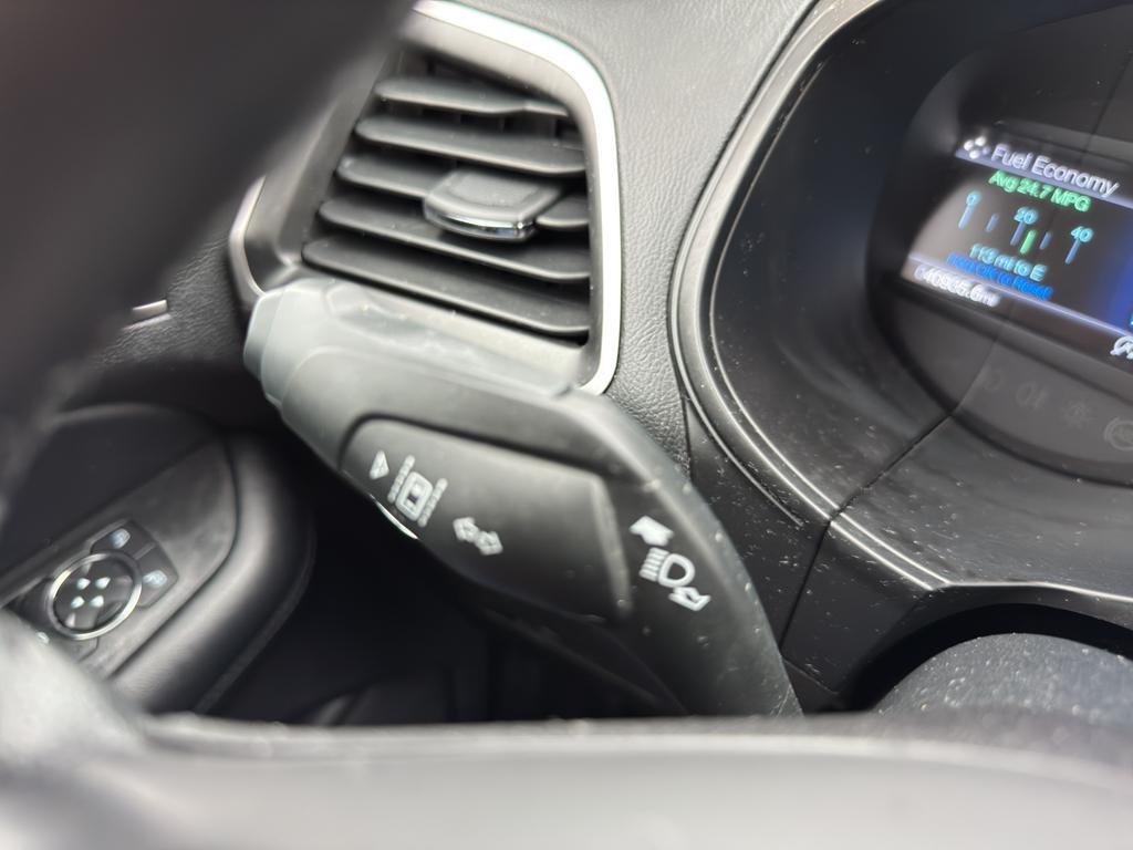 used 2022 Ford Edge car, priced at $26,995