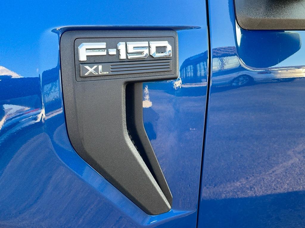 new 2025 Ford F-150 car, priced at $49,651