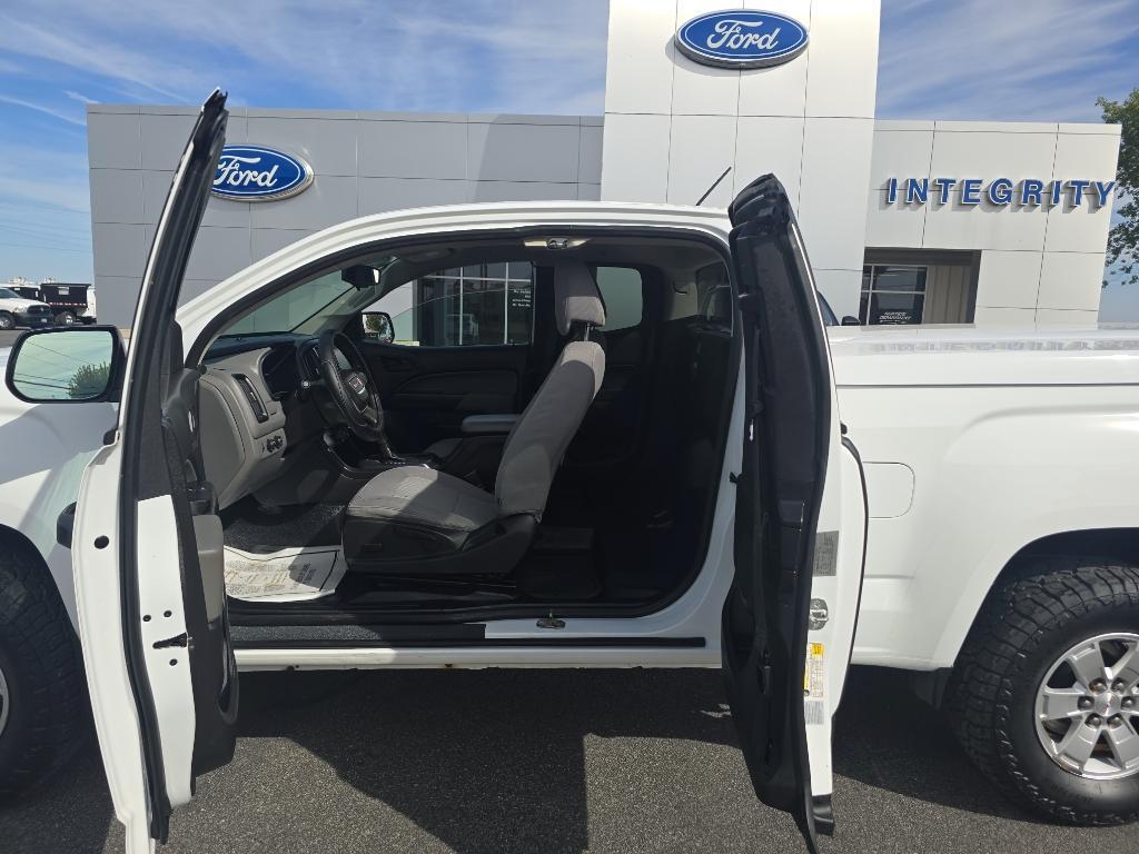 used 2016 GMC Canyon car, priced at $14,995