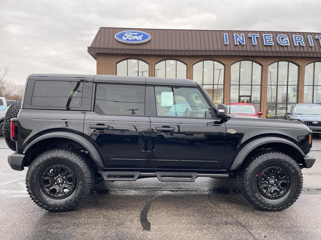 new 2024 Ford Bronco car, priced at $65,995