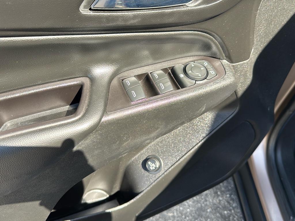 used 2019 Chevrolet Equinox car, priced at $18,995