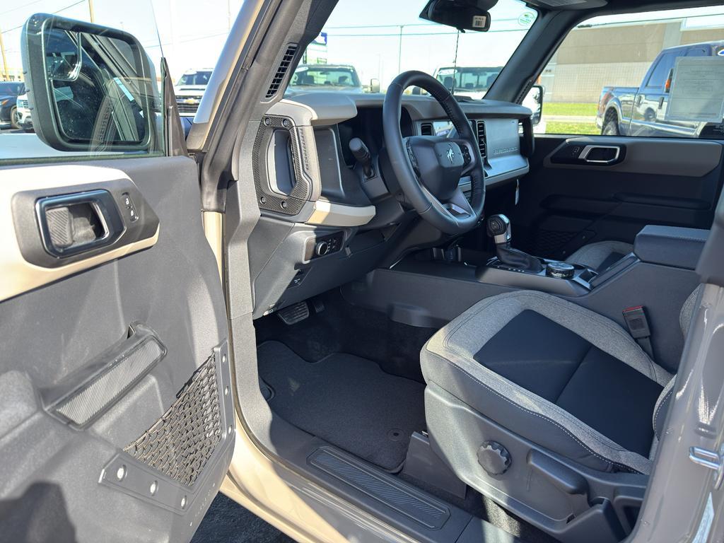 new 2025 Ford Bronco car