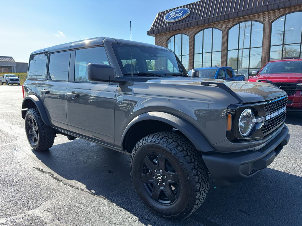 new 2025 Ford Bronco car