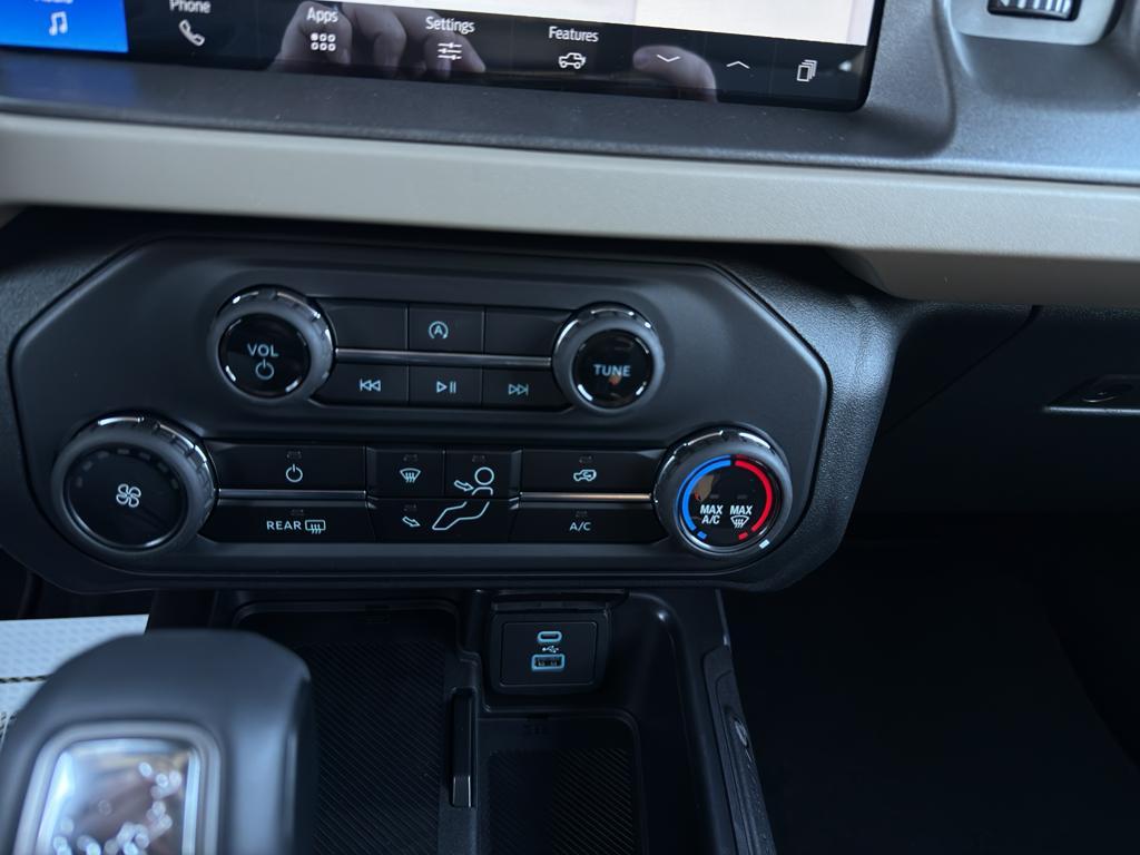 new 2025 Ford Bronco car