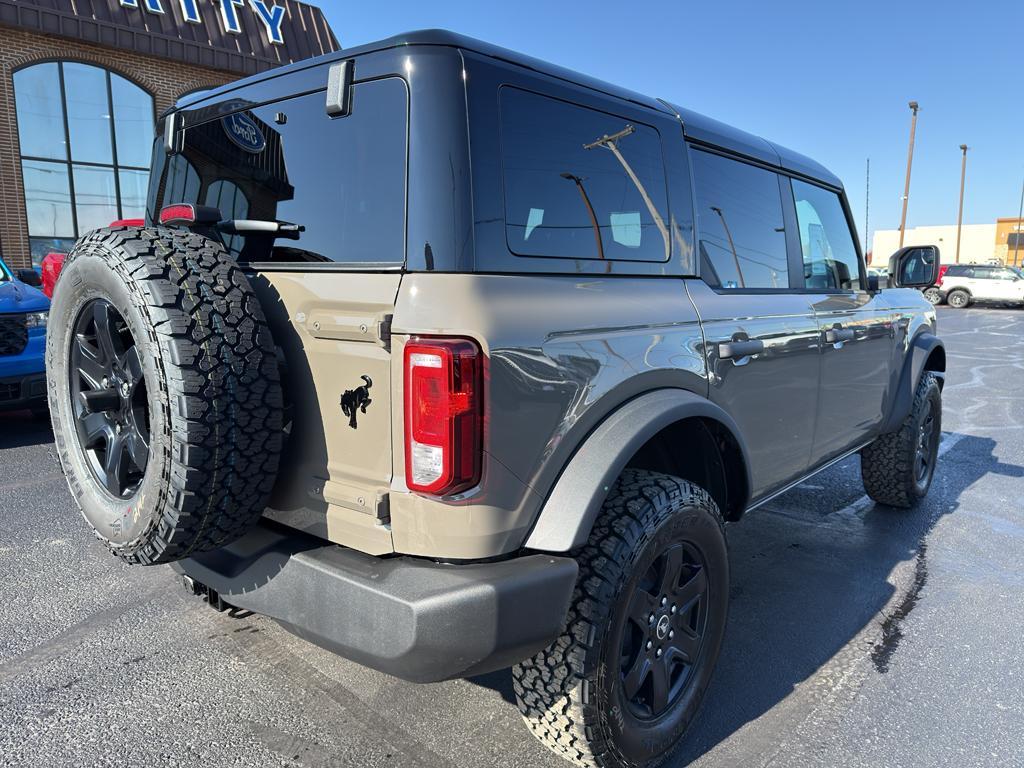 new 2025 Ford Bronco car
