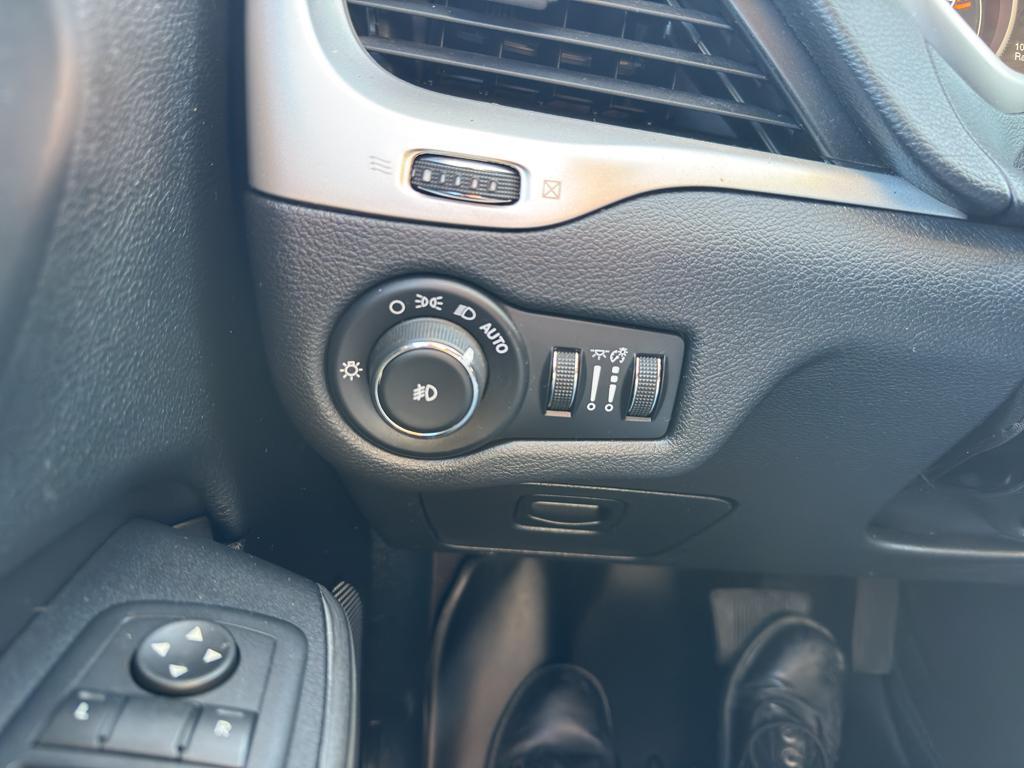 used 2017 Jeep Cherokee car, priced at $9,995