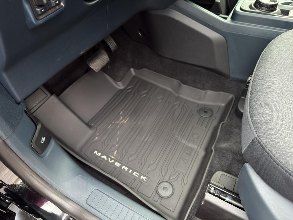 new 2025 Ford Maverick car, priced at $37,038