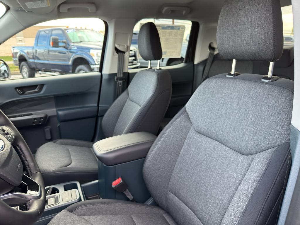 new 2025 Ford Maverick car, priced at $37,038