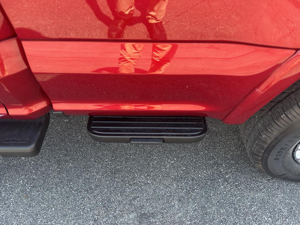 used 2015 Ford F-150 car, priced at $16,995