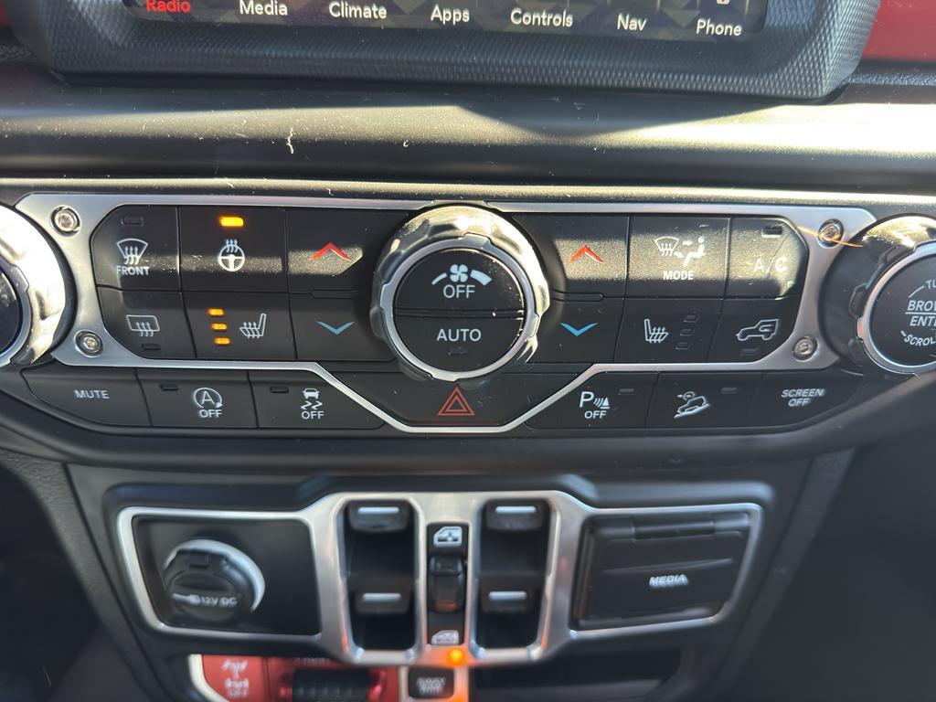 used 2018 Jeep Wrangler Unlimited car, priced at $27,995