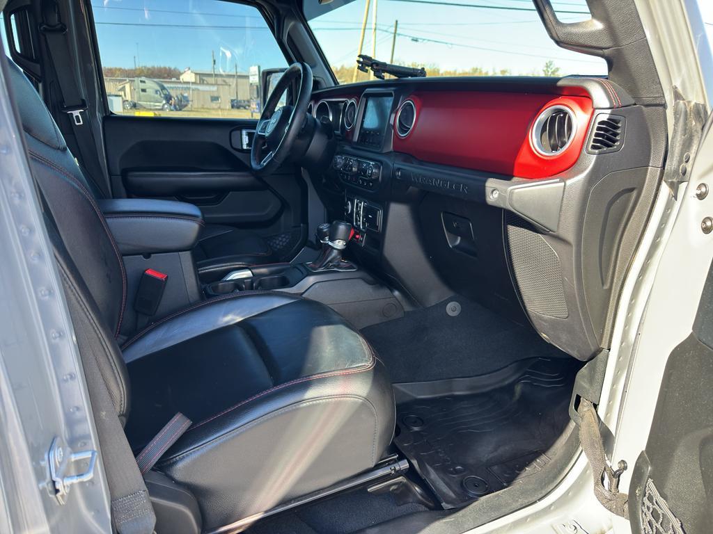 used 2018 Jeep Wrangler Unlimited car, priced at $27,995