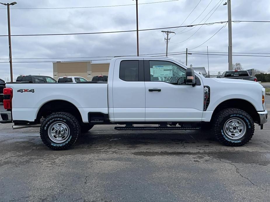 new 2024 Ford F-350 car, priced at $57,659