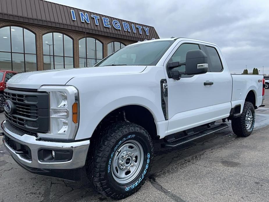 new 2024 Ford F-350 car, priced at $57,659