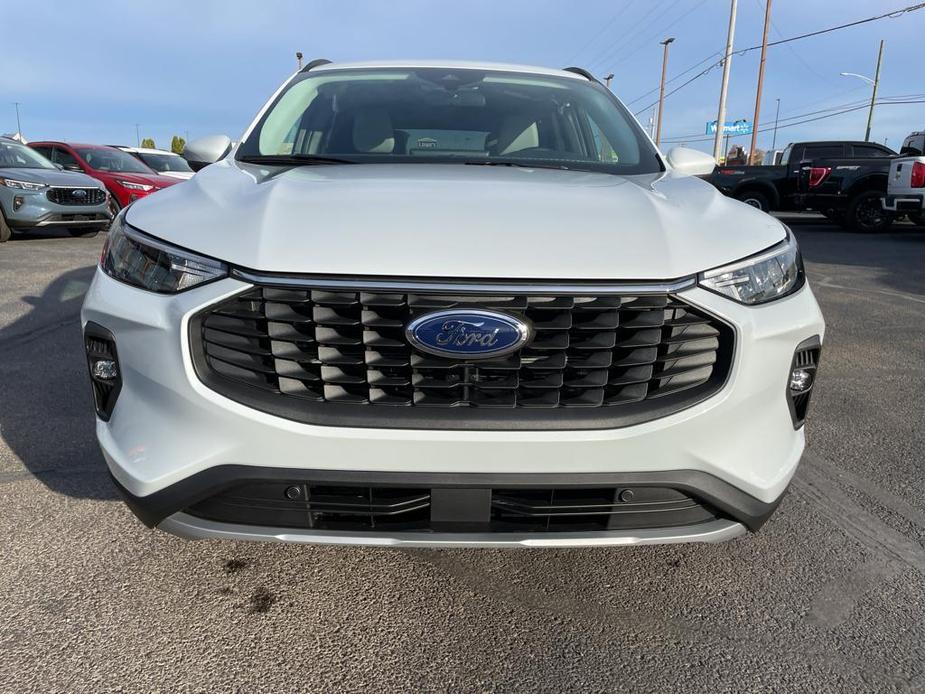 new 2025 Ford Escape car, priced at $38,995