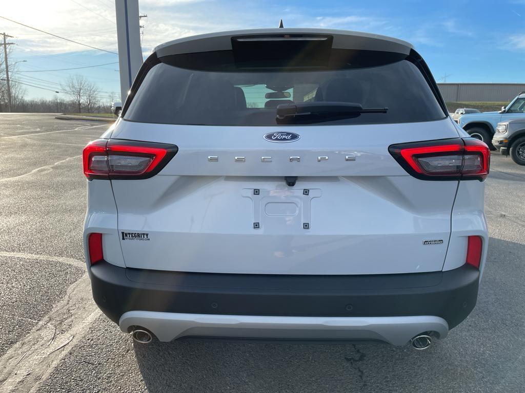 new 2025 Ford Escape car, priced at $38,995