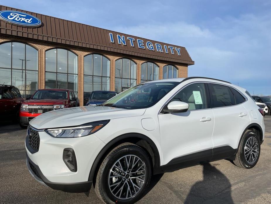 new 2025 Ford Escape car, priced at $38,995