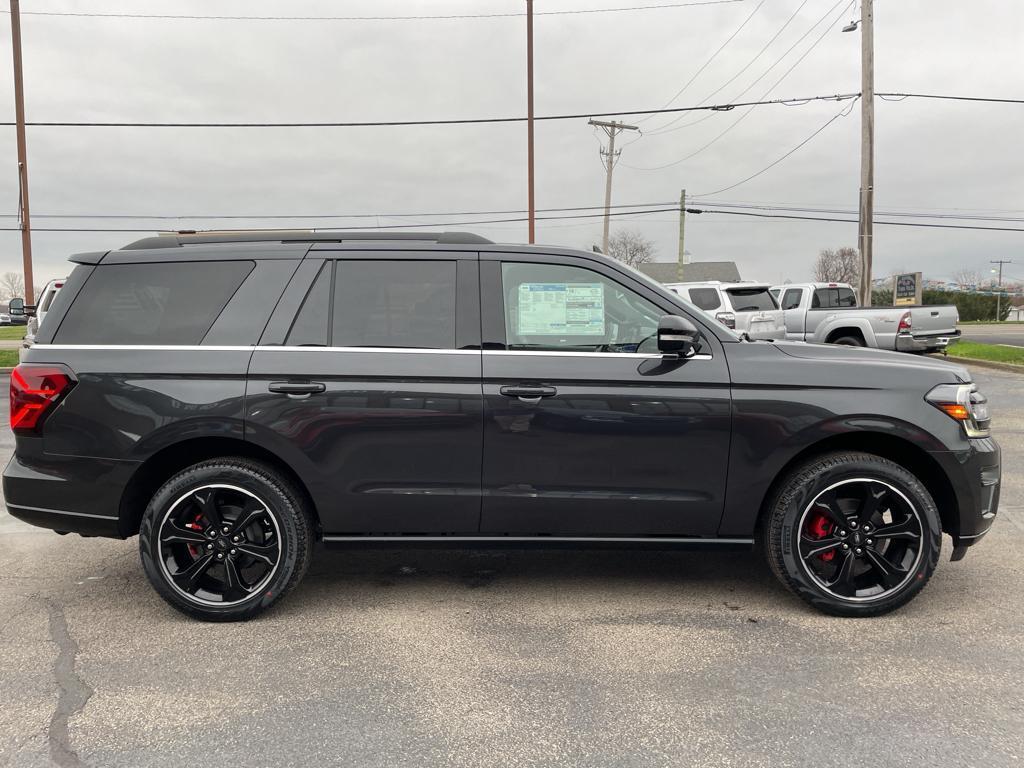 new 2024 Ford Expedition car, priced at $83,572